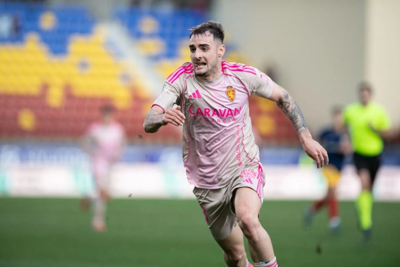 Nhận định, Soi kèo Real Zaragoza vs Racing de Santander 23h30 ngày 29/03: Bảo vệ ngôi đầu - Ảnh 1