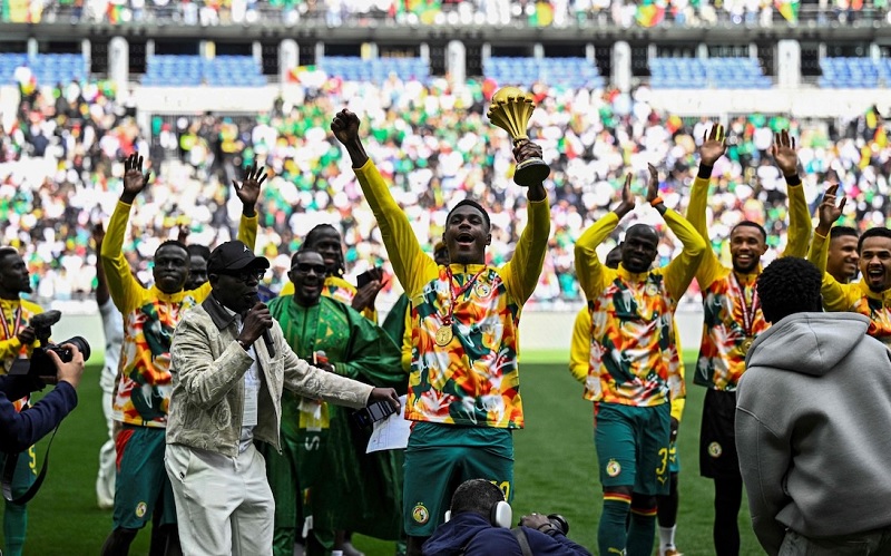 Senegal thách thức CAF bằng màn diễu hành ăn mừng gây sốc - Ảnh 1