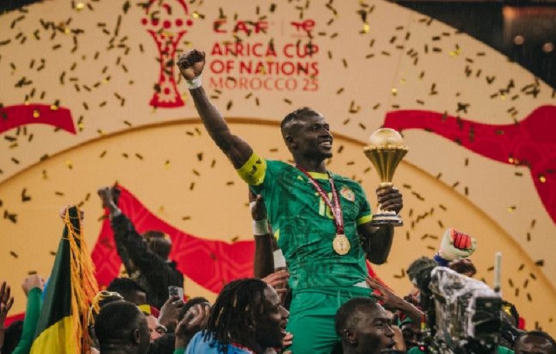 Senegal thách thức CAF bằng màn diễu hành ăn mừng gây sốc - Ảnh 2