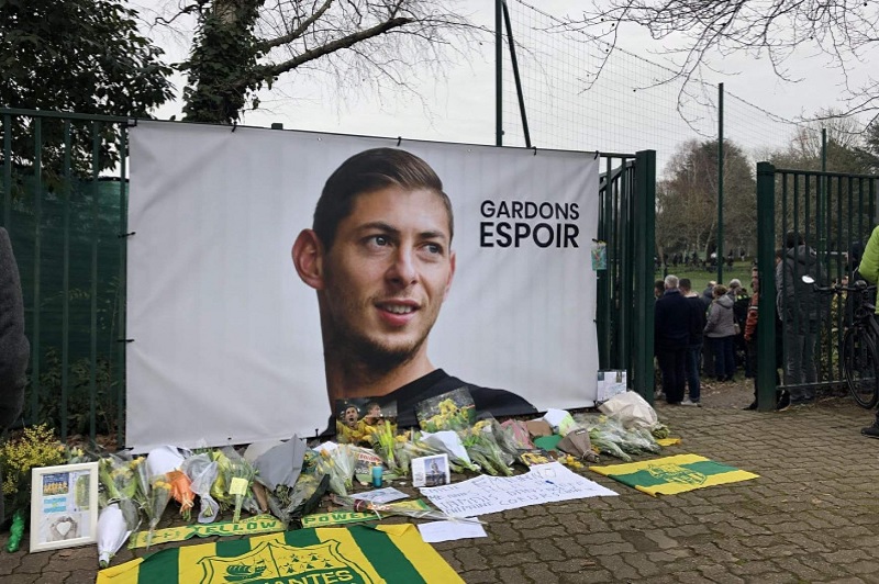 Tòa án ra phán quyết, Cardiff nhận kết cục cay đắng vụ Sala - Ảnh 3