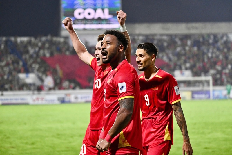 ĐT Việt Nam lập kỳ tích chưa từng có sau trận thắng Malaysia - Ảnh 2