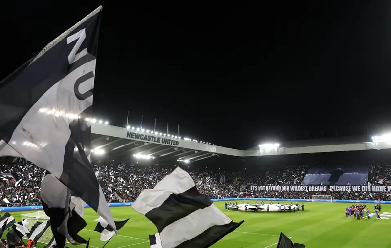 Newcastle đối mặt án phạt cực nặng từ UEFA - Ảnh 1
