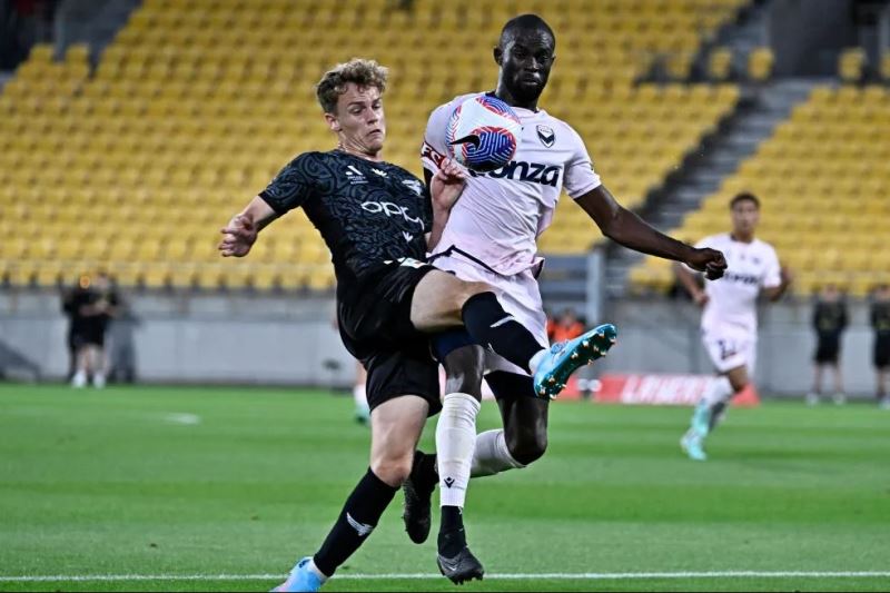 Soi kèo phạt góc Melbourne Victory vs Wellington Phoenix, 12h00 ngày 05/04 - Ảnh 1
