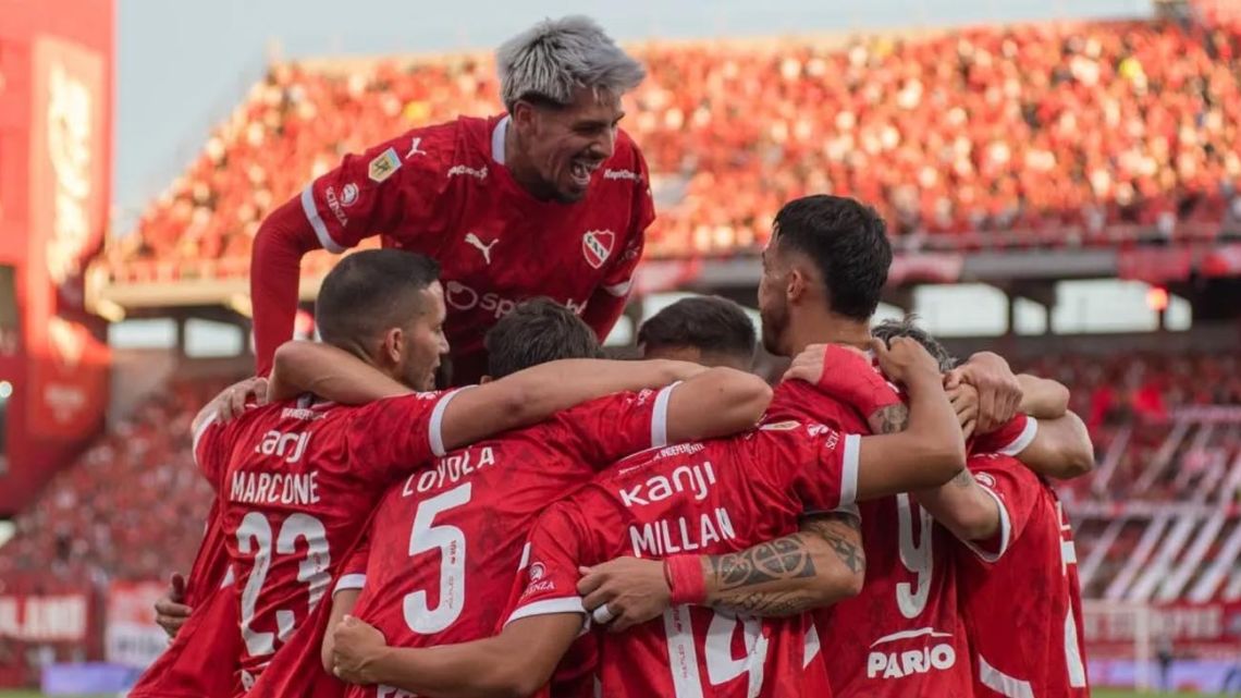 Nhận định, Soi kèo Club Independiente vs Racing Club, 05h00 ngày 7/4: Khác biệt từ… độ cao - Ảnh 1