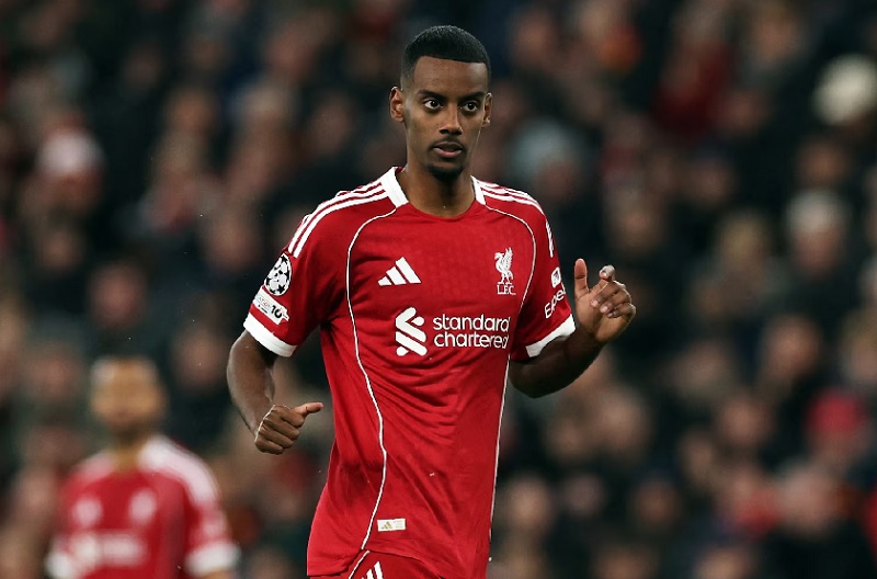 Liverpool điền tên Isak vào danh sách đấu PSG - Ảnh 2