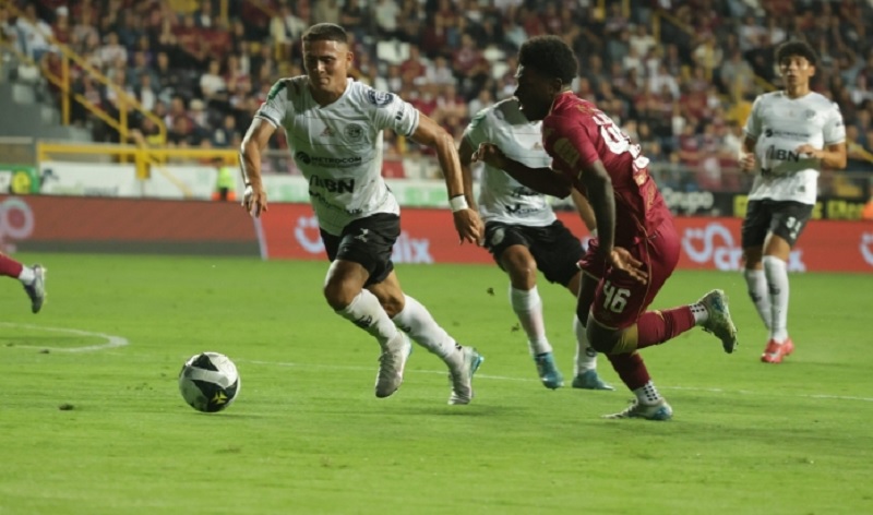 Nhận định, Soi kèo Ferencvaros vs Diosgyor 1h00 ngày 11/4: Thế trận một chiều - Ảnh 1