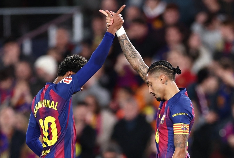 Barca tiến sát chức vô địch, thời điểm đăng quang dần lộ diện - Ảnh 1