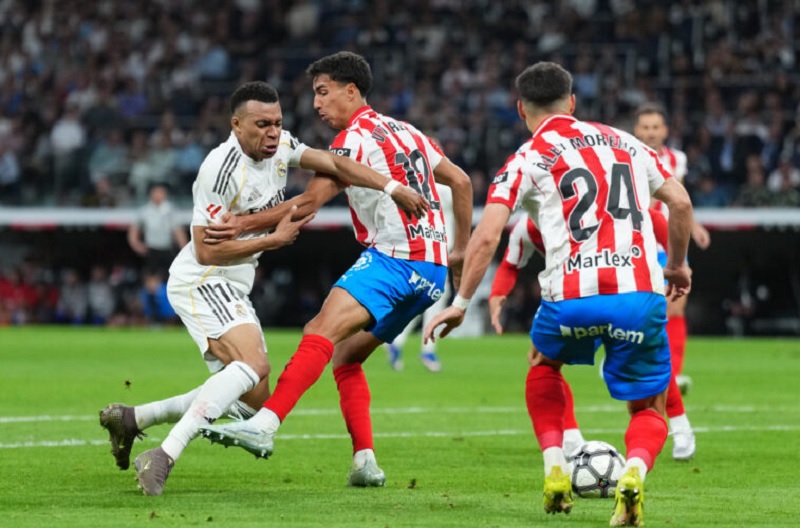 Real Madrid hụt hơi trong cuộc đua vô địch La Liga - Ảnh 1