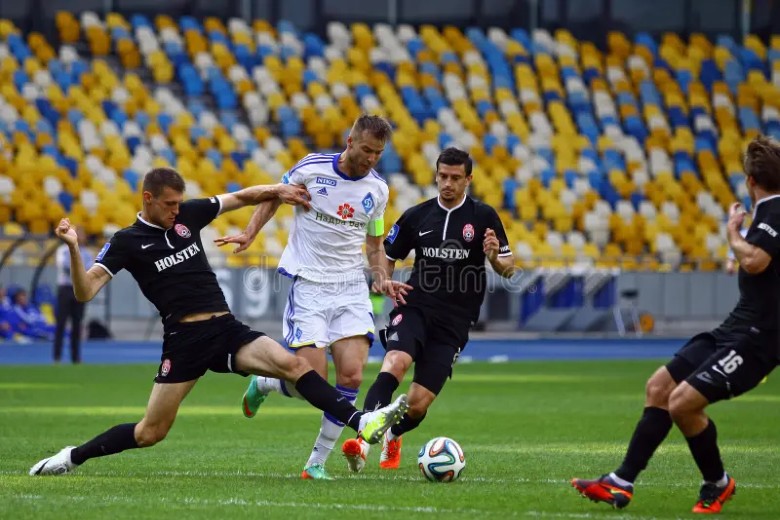 Nhận định, Soi kèo Dynamo Kyiv vs Zorya Luhansk, 19h30 ngày 17/4: Trở lại top 4 - Ảnh 1