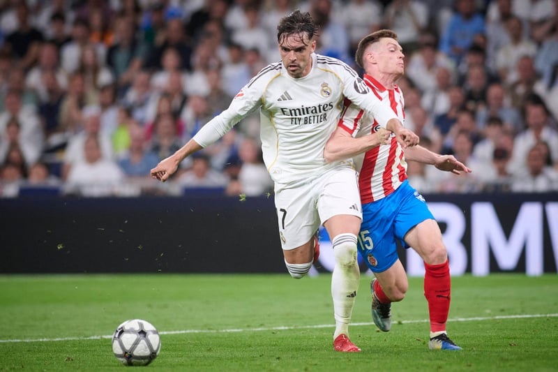 Hậu vệ Real Madrid phải nhập viện, giảm 6kg trong thời gian ngắn - Ảnh 2