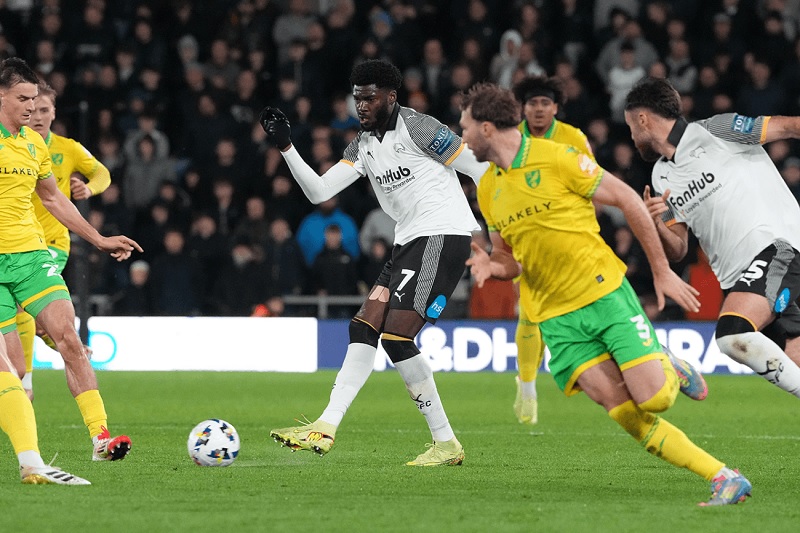 Nhận định, Soi kèo Norwich vs Derby County 1h45 ngày 22/4: Chủ nhà bất ổn - Ảnh 1