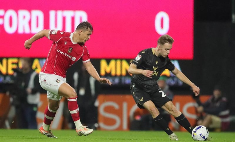 Nhận định, Soi kèo Oxford United vs Wrexham 1h45 ngày 22/4: Trắng tay tại tổ ấm - Ảnh 1
