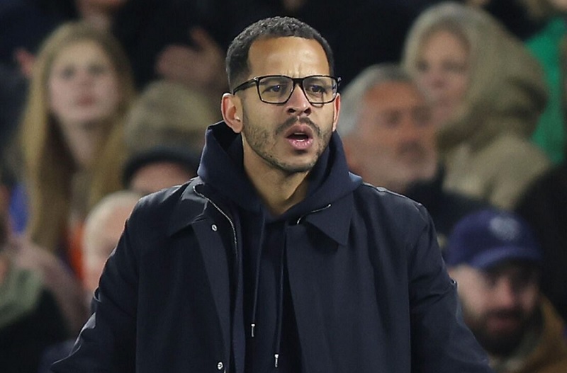 Chelsea họp khẩn, ghế HLV Rosenior lung lay - Ảnh 2