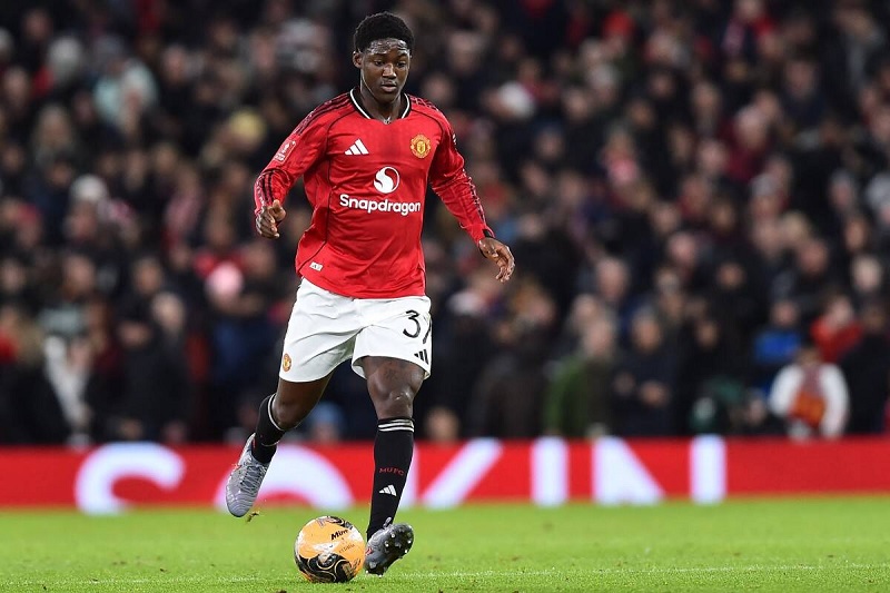 Mainoo chuẩn bị gia hạn đến năm 2031, lương tăng gấp 4 lần - Ảnh 1