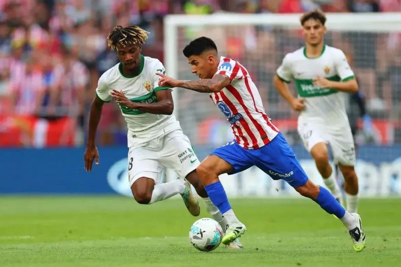 Soi kèo phạt góc Elche vs Atletico Madrid, 00h00 ngày 23/04 - Ảnh 1