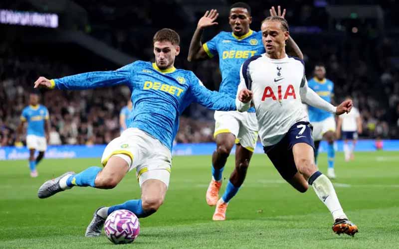 Nhận định, Soi kèo Wolves vs Tottenham 21h00 ngày 25/4: Phá tan hang Sói - Ảnh 1