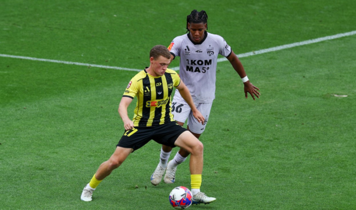 Soi kèo phạt góc Melbourne City vs Adelaide United, 14h30 ngày 26/04 - Ảnh 1