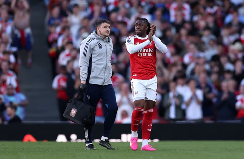 Arsenal ‘mất ăn mất ngủ’ vì Havertz và Eze - Ảnh 2