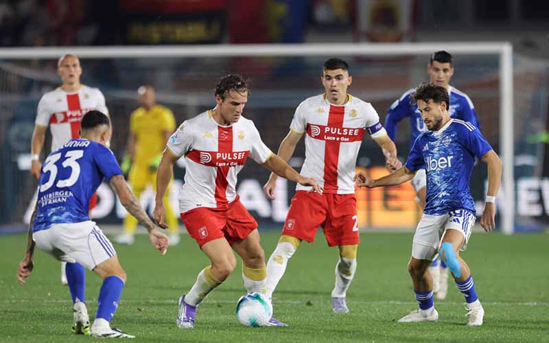 Nhận định, Soi kèo Genoa vs Como 20h00 ngày 26/4: Chuyến đi khó khăn - Ảnh 1