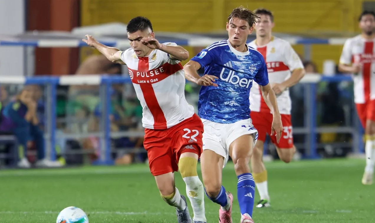 Soi kèo phạt góc Genoa vs Como, 20h00 ngày 26/04 - Ảnh 1