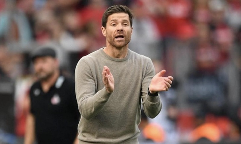 Chelsea cân nhắc Xabi Alonso cho ghế nóng tại Stamford Bridge - Ảnh 1