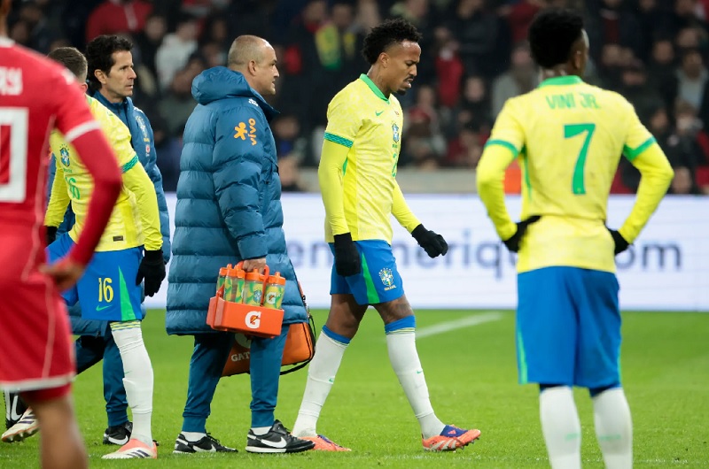 ĐT Brazil lao đao khi 7 trụ cột dính chấn thương trước World Cup - Ảnh 1