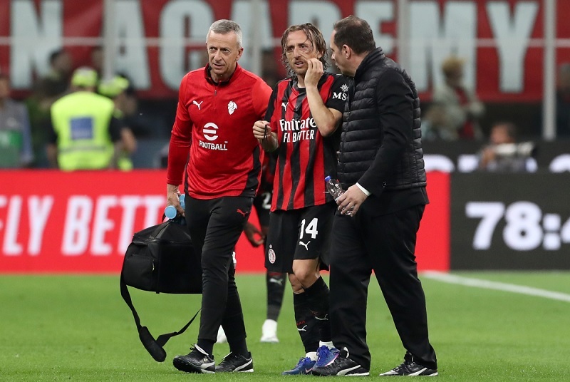 Modric gãy xương gò má, buộc phải lên bàn mổ - Ảnh 1