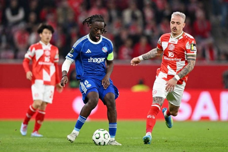 Soi kèo phạt góc Vallecano vs Strasbourg, 02h00 ngày 01/05 - Ảnh 1