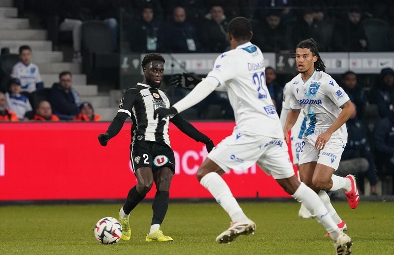 Nhận định, Soi kèo Auxerre vs Angers 22h15 ngày 3/5: 3 điểm cho chủ nhà - Ảnh 1