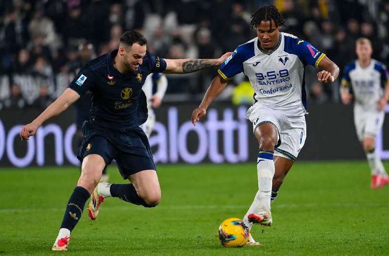 Nhận định, Soi kèo Juventus vs Verona 22h15 ngày 3/5: Khách suy sụp - Ảnh 1