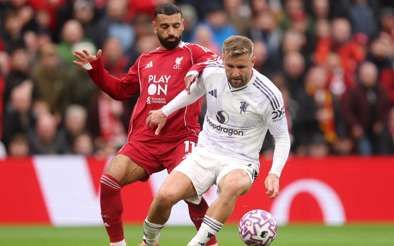 Soi kèo phạt góc MU vs Liverpool, 21h30 ngày 03/05 - Ảnh 1