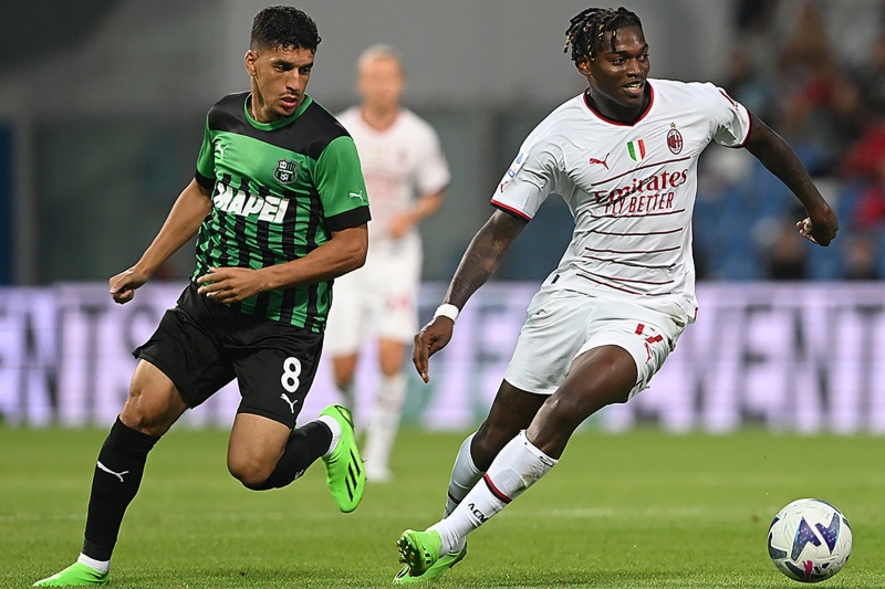 Soi kèo phạt góc Sassuolo vs AC Milan, 20h00 ngày 03/05 - Ảnh 1