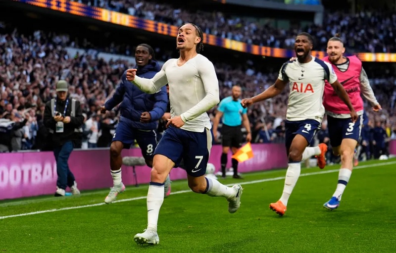 Siêu máy tính dự đoán cái kết có hậu cho Arsenal và Tottenham - Ảnh 2