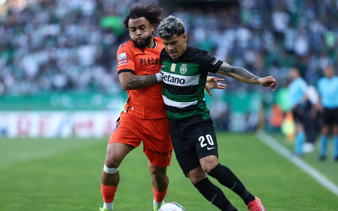 Soi kèo phạt góc Sporting CP vs Vitoria Guimaraes, 02h15 ngày 05/05 - Ảnh 1