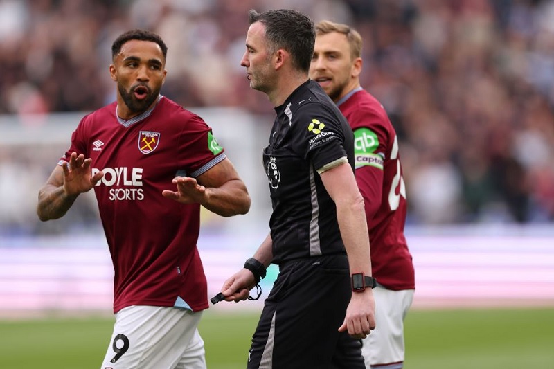 Vì sao bàn thắng ở phút 90+5 của West Ham vào lưới Arsenal bị từ chối? - Ảnh 1