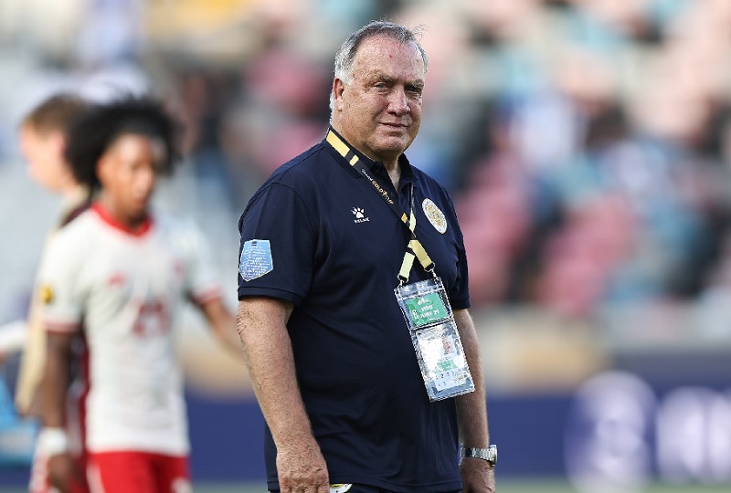 HLV Advocaat trở lại dẫn dắt Curacao dự World Cup 2026 - Ảnh 2