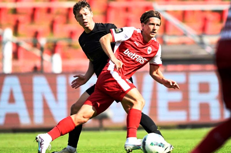 Nhận định, Soi kèo Westerlo vs Standard Liege 01h30 ngày 20/05: Chia điểm - Ảnh 1