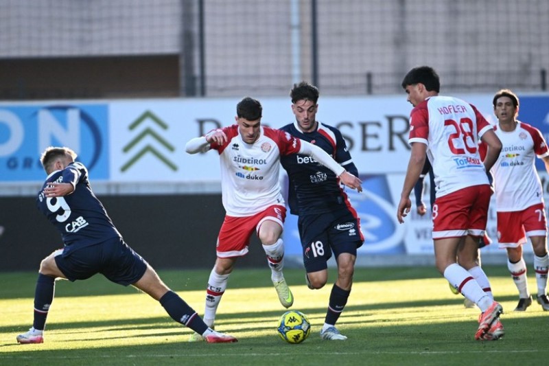 Nhận định, Soi kèo Sudtirol vs Bari 01h00 ngày 23/05: Chủ nhà khó thắng - Ảnh 1