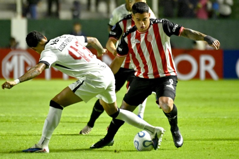 Nhận định, Soi kèo Vasco da Gama vs Barracas Central 07h30 ngày 28/05: Chiến thắng nhẹ nhàng - Ảnh 1