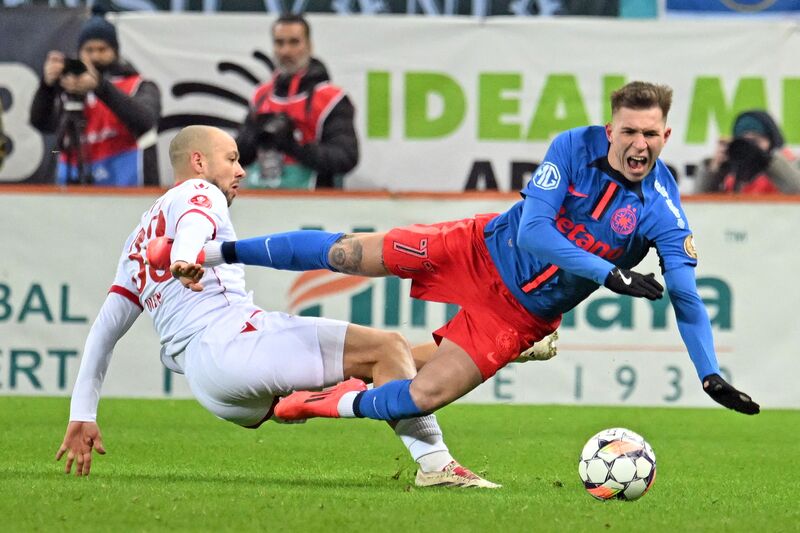 Nhận định, Soi kèo Dinamo Bucuresti vs FCSB 00h30 ngày 30/05: Bất phân thắng bại - Ảnh 1