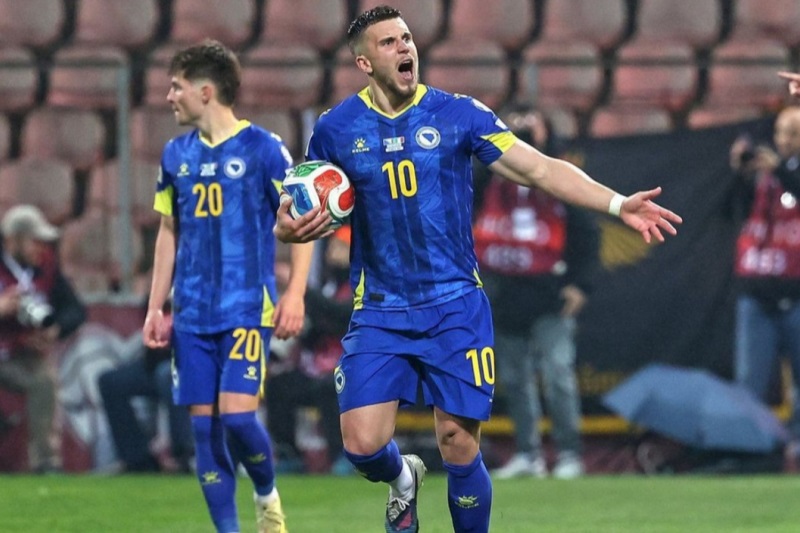 Nhận định, Soi kèo Canada vs Bosnia 02h00 ngày 13/06: Chia điểm ngày ra quân - Ảnh 1