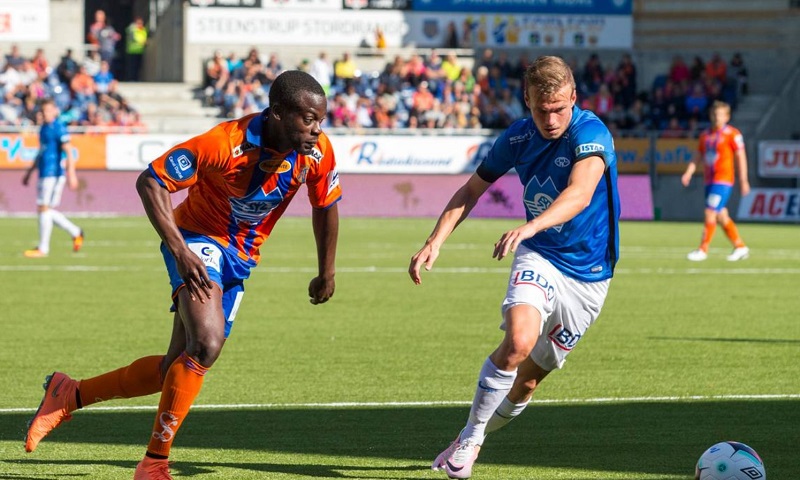 Soi kèo phạt góc Aalesunds vs Molde, 21h00 ngày 11/7 - Ảnh 1
