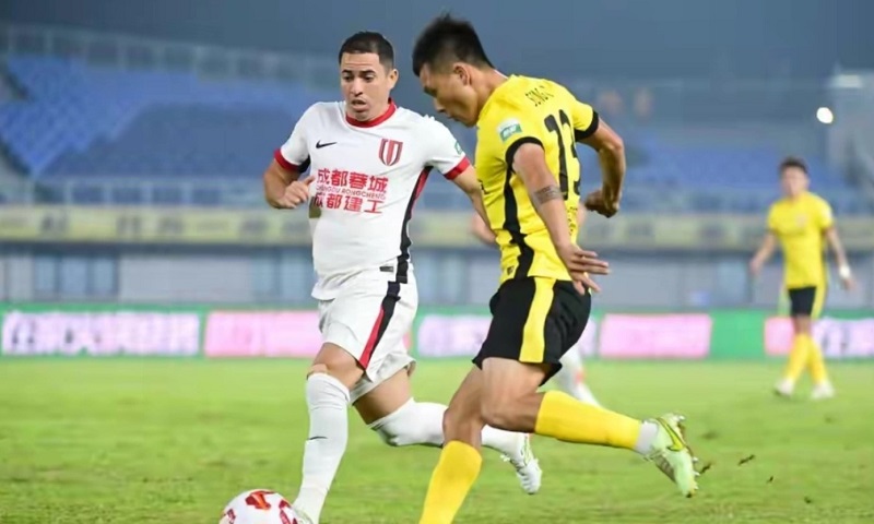 Nhận định, Soi kèo Qingdao West Coast vs Chengdu Rongcheng 18h00 ngày 17/7: Cầm chân đội đầu bảng! - Ảnh 1