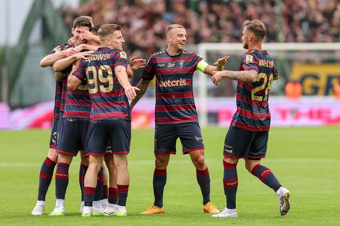 Nhận định, Soi kèo Pogon Szczecin vs Legia Warszawa 01h30 ngày 25/7: Đại chiến rực lửa - Ảnh 1