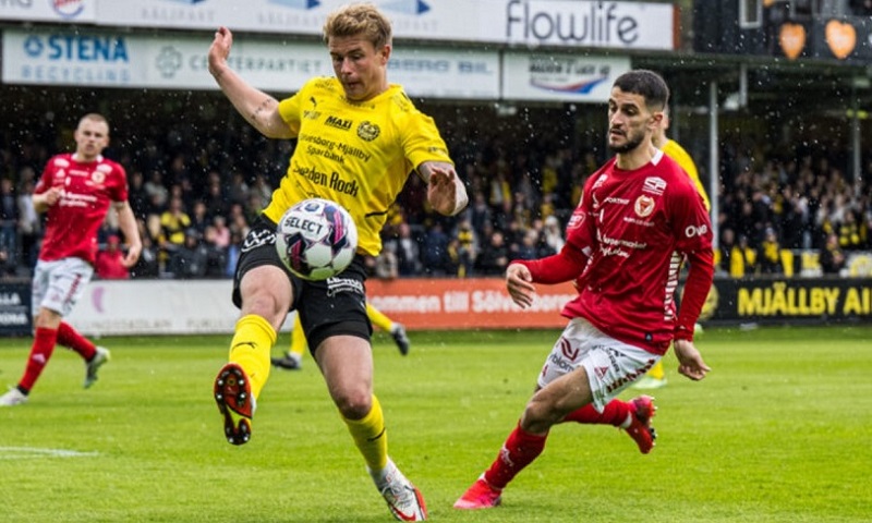 Soi kèo phạt góc Kalmar vs Mjallby, 22h30 ngày 25/7 - Ảnh 1