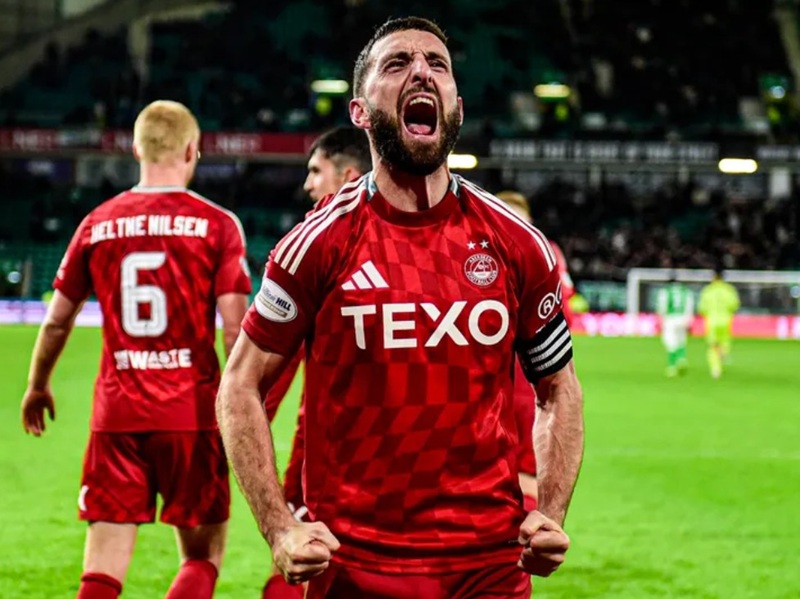 Nhận định, Soi kèo Dundee vs Aberdeen 21h00 ngày 8/8: Bản lĩnh lên tiếng - Ảnh 1