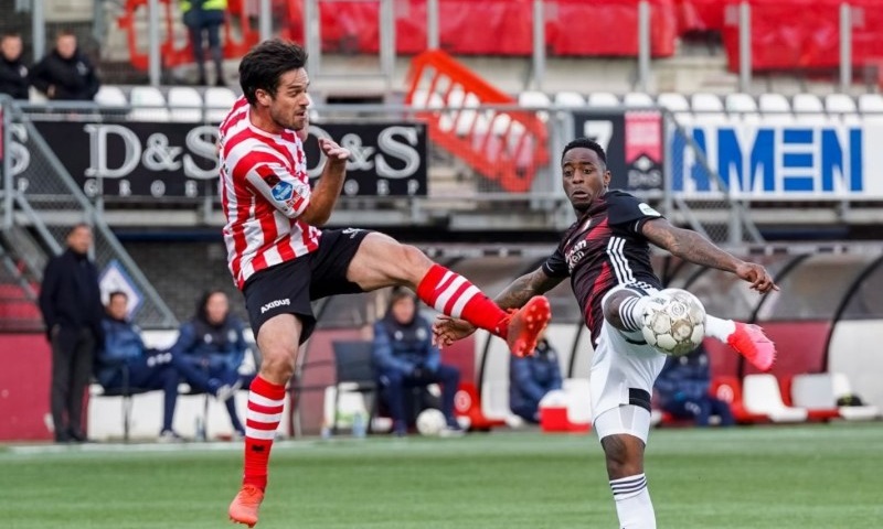 Soi kèo phạt góc Sparta Rotterdam vs Feyenoord, 17h15 ngày 9/8 - Ảnh 1