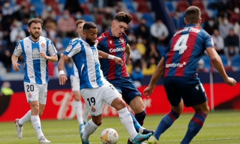 Soi kèo phạt góc Espanyol vs Levante, 0h00 ngày 17/8 - Ảnh 1