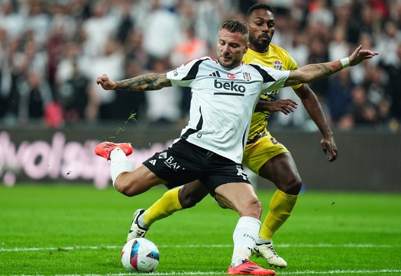 Nhận định, Soi kèo Besiktas vs Eyupspor 01h30 ngày 17/8: Sức mạnh chủ nhà - Ảnh 1