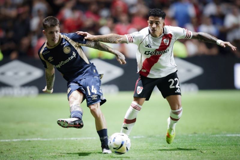 Nhận định, Soi kèo River Plate vs Argentinos Juniors 04h00 ngày 17/08: Khách có điểm - Ảnh 1
